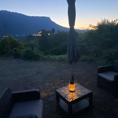 Au Calme Avec Vue Magnifique A Saint Maximin Lejlighed Eksteriør billede